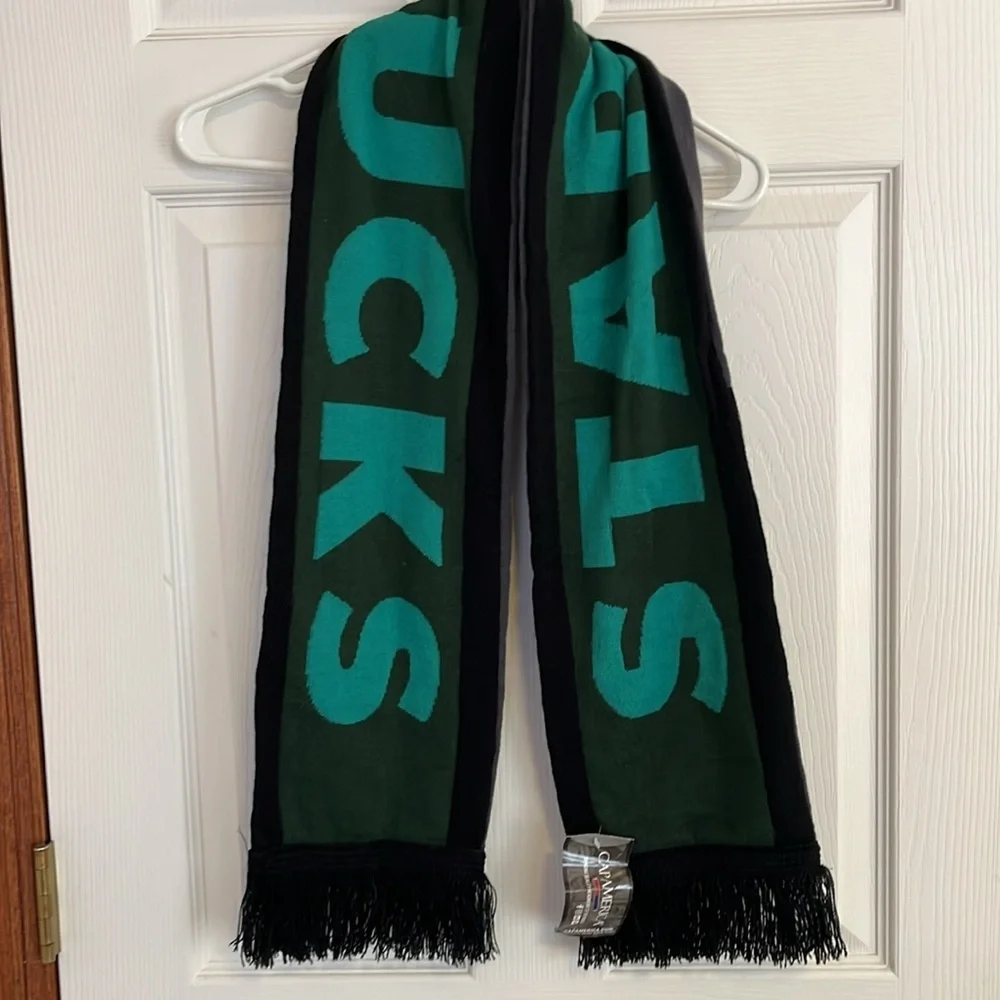 NWT Starbucks Gray, Green & Black Reversible Knit Fringed Scarf Mermaid Unisex
